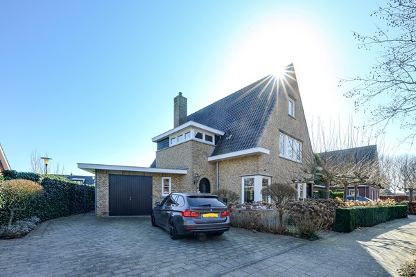 Vrijenburglaan 12 Barendrecht - 08 - Funda.JPG